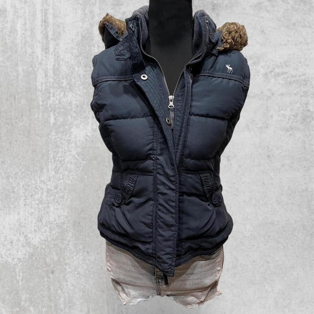 Abercrombie Adirondack Heritage Puffer Vest Navy Faux Fur Hood Women XL fits s